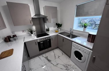 The Cricketers, Kirkstall, Leeds - Image 2