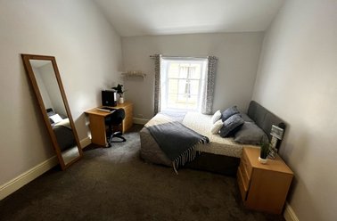 24 Cumberland Road, Hyde Park, Leeds - Image 3
