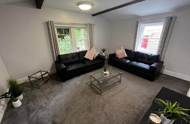 24 Cumberland Road, Hyde Park, Leeds - Image 2