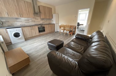 Lorne Road, Clarendon Park, Leicester - Image 2