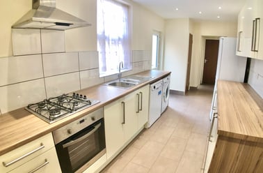 Lorne Road, Clarendon Park, Leicester - Image 3