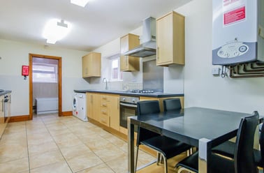 Hubert Road, Selly Oak, Birmingham - Image 2