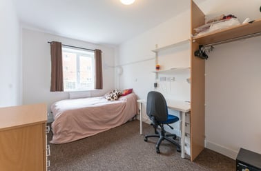 Harrow Road, Selly Oak, Birmingham - Image 3
