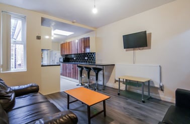 Hubert Road, Selly Oak, Birmingham - Image 2