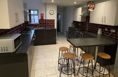 Alton Road, Selly Oak, Birmingham - Image 2
