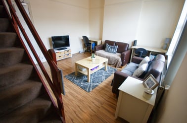 Raddlebarn Road, Flat 2, Selly Oak, Birmingham - Image 2
