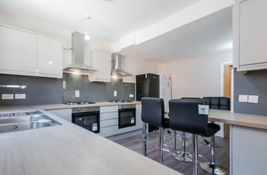Dawlish Road, Selly Oak, Birmingham - Image 2