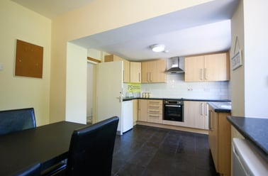 Shenley Fields Road, Selly Oak, Birmingham - Image 3