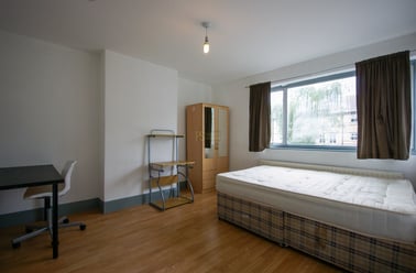 Pershore Road, Selly Park, Birmingham - Image 3