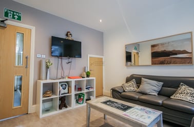 North Road, Selly Oak, Birmingham - Image 2