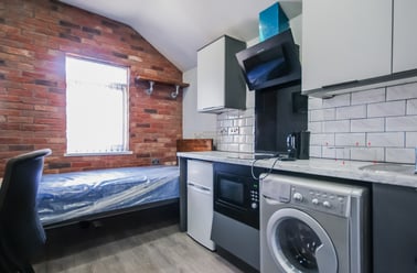 664 Pershore Road, Selly Park, Birmingham - Image 2