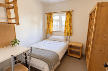 St. Annes Road, Mount Pleasant , Exeter - Image 3