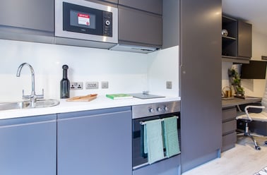 Deluxe Studio Plus, 33 Parkside, City Centre, Coventry - Image 3