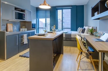 Luxury Plus Studio, Crown House, West Bar, Broomhall, Sheffield - Image 2