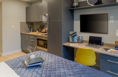 Classic Studio, Symons House, Belgrave Street, Burley Park, Leeds - Image 2