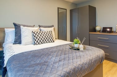 Penthouse 1 Bed Accessible Apartment, Symons House, Belgrave Street, Burley Park, Leeds - Image 2