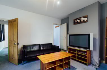 Cumberland Road, City Centre, Loughborough - Image 2