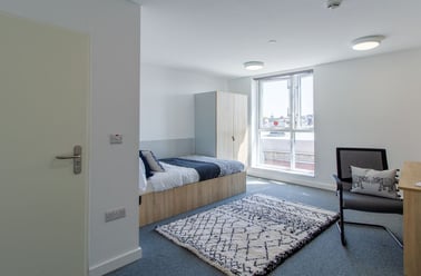 XL Premium Ensuite, The Croft, Cathedral Road, City Centre, Derby - Image 2