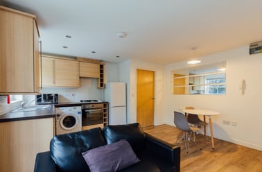 Ashby Grove, City Centre, Loughborough - Image 2