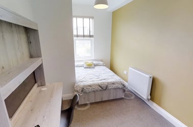 Derby Road, City Centre, Loughborough - Image 3