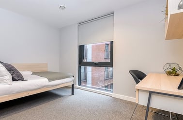 Premium Ensuite, Straits Manor, 52 West Street, City Centre, Sheffield - Image 2