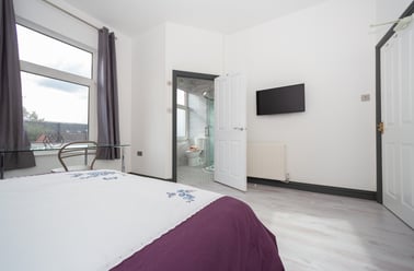 Kendal Lane, Woodhouse, Leeds - Image 3