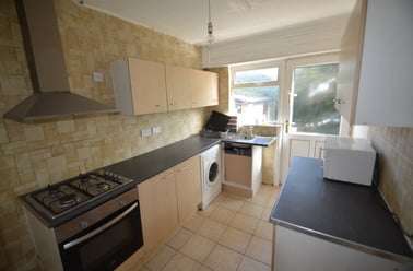 Derwentwater Grove, Headingley, Leeds - Image 2