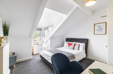 Woodsley Road, Hyde Park, Leeds - Image 3