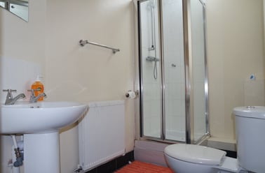 The Avenue, West End, Lincoln - Image 3