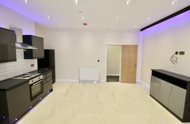 Ashwood Terrace, Hyde Park, Leeds - Image 3