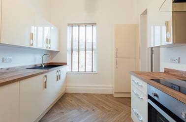 Beverley Road, Newland, Hull - Image 3