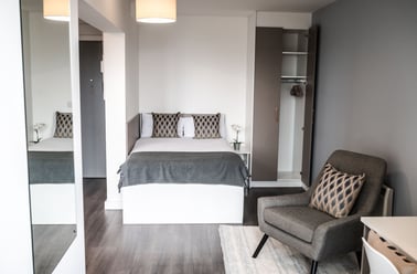 Superior Studio, McDonald Road, 6 McDonald Road , Marchmont, Edinburgh - Image 2