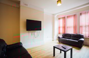 Ashby Road, City Centre, Loughborough - Image 3