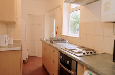 Avenue Road Extension, Knighton, Leicester - Image 2