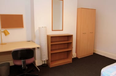 Queens Road, Clarendon Park, Leicester - Image 3