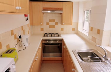 Queens Road, Clarendon Park, Leicester - Image 3