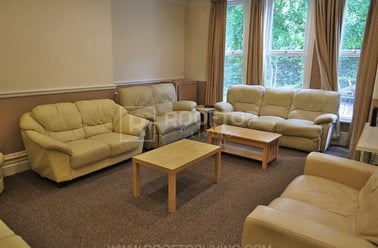 North Grange Road, Headingley, Leeds - Image 3