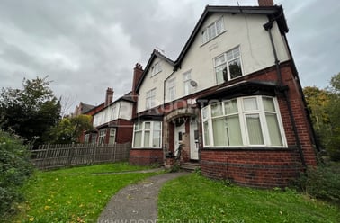 St. Michaels Villas, Headingley, Leeds - Image 2