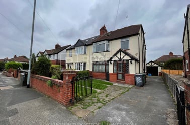 St. Annes Road, Headingley, Leeds - Image 2