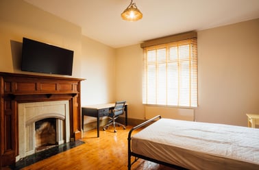 Forest Road, City Centre, Loughborough - Image 3