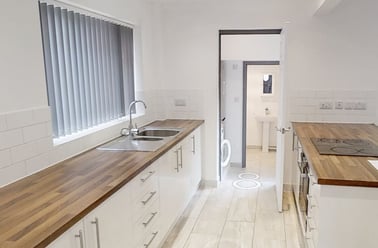 Ashleigh Drive, City Centre, Loughborough - Image 2