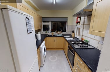 Cotswold Close, City Centre, Loughborough - Image 2