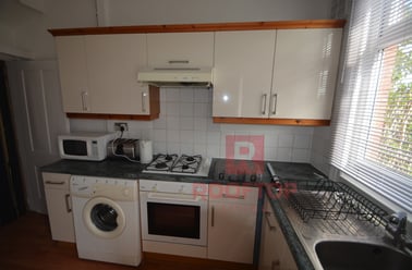 Wetherby Place, Burley, Leeds - Image 3