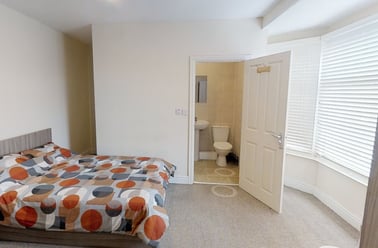 Derby Road, City Centre, Loughborough - Image 3
