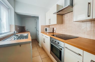 Moor Street, West End, Lincoln - Image 2