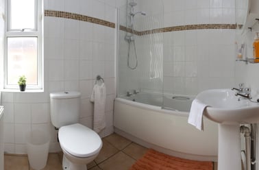 Storer Road, City Centre, Loughborough - Image 2