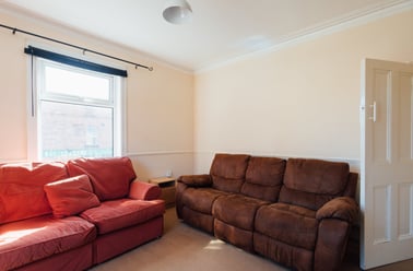 Glebe Street, City Centre, Loughborough - Image 2