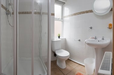 Storer Road, City Centre, Loughborough - Image 3