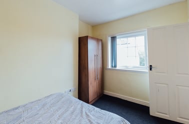 Churchgate, City Centre, Loughborough - Image 3