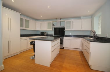 Goldfinch Close, City Centre, Loughborough - Image 3